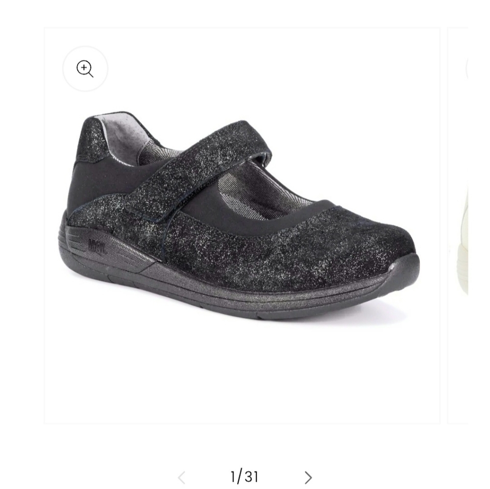 8.5 W DREW Therapeutic Slip Resistant Shoes